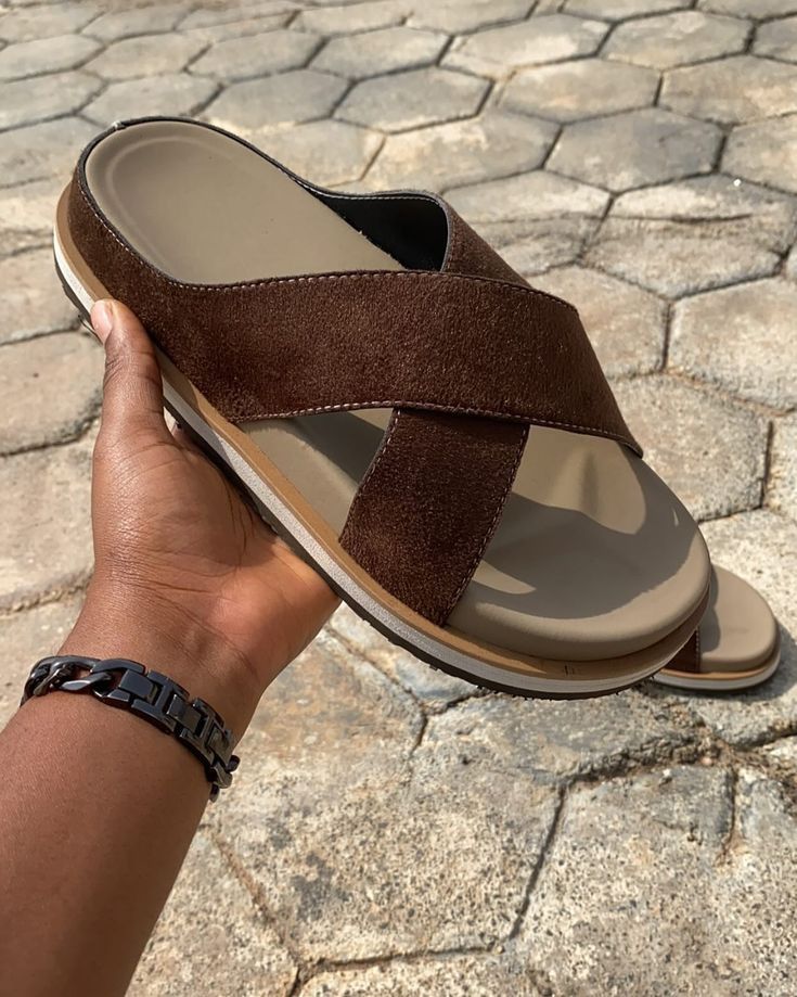 Slippers 