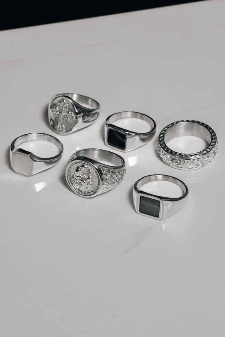 Jewelries